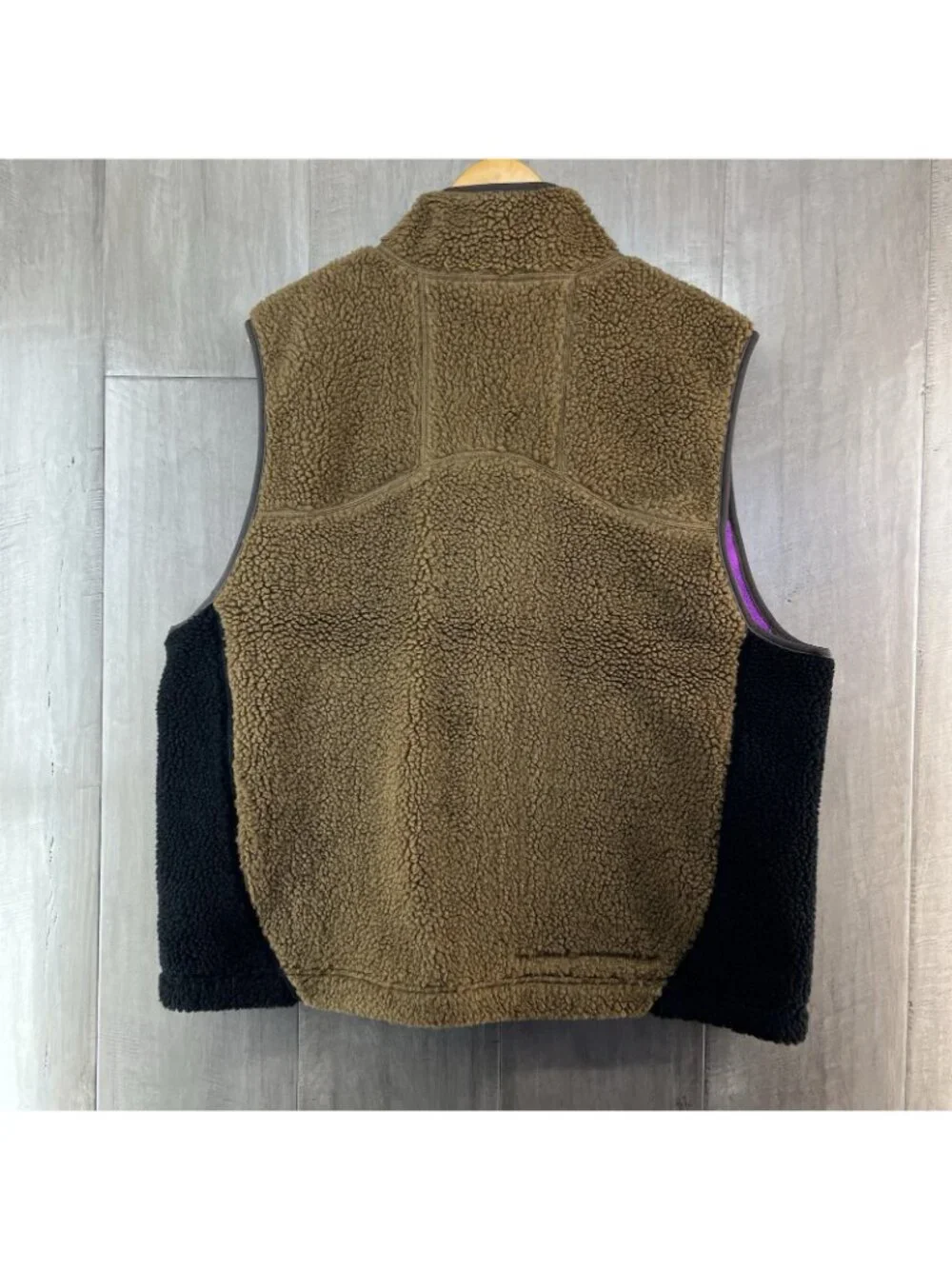 Nike ACG Men's Canwell Glacier Therma-Fit ADV Vest Brown Black MEDIUM HV1111-235